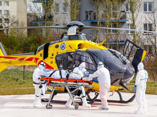 H135