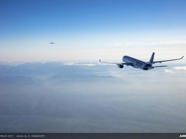 A350 test aircraft fello fly transatlantic flight A350 test aircraft fello fly transatlantic flight