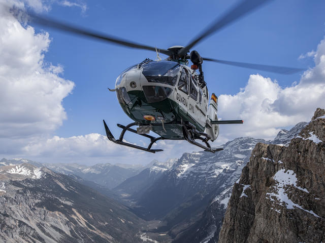 Spanish Ministries of Defence and Interior sign for 36 H135s