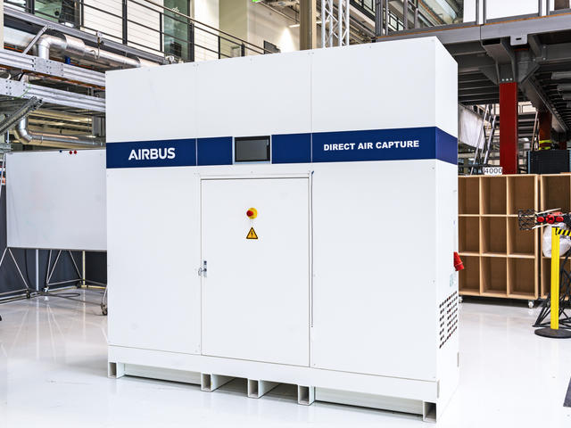 SEO: A DAC10 module at the Centre for Applied Aeronautics (ZAL) in Hamburg