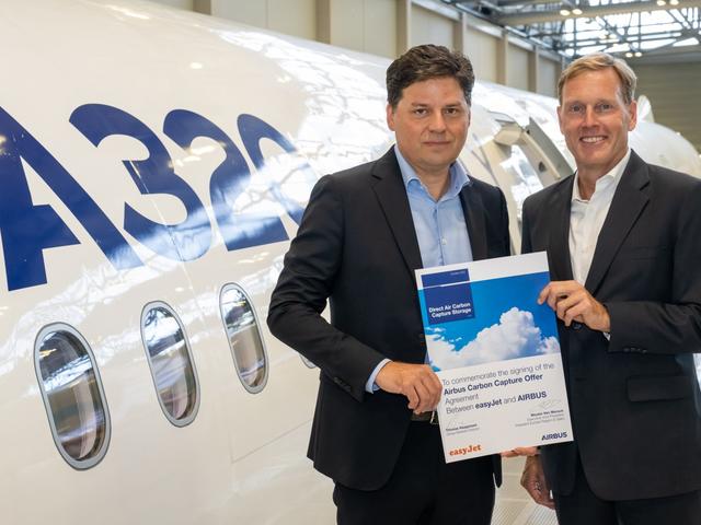 easyjet_airbus_daccs_contract_signature
