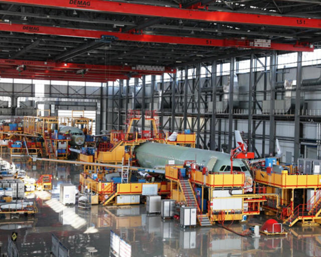Airbus-final-assembly-line-in-Tianjin,-China
