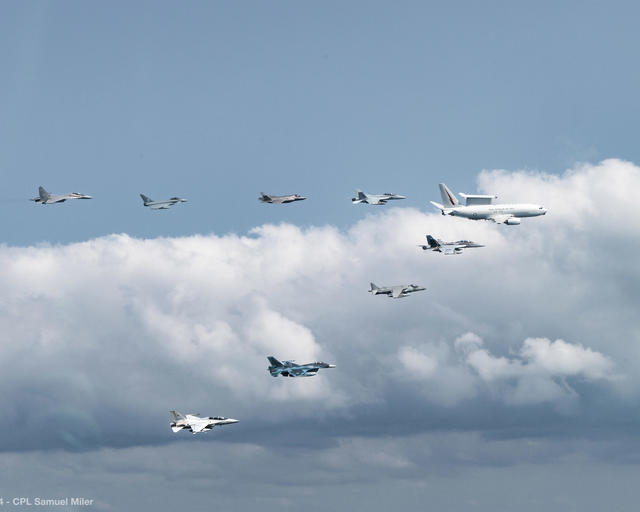 A German Eurofighter in a flight formation during Pitch Black 2024 (© RAAF 2024 - CPL Samuel Miler) A German Eurofighter in a flight formation during Pitch Black 2024 (© RAAF 2024 - CPL Samuel Miler)