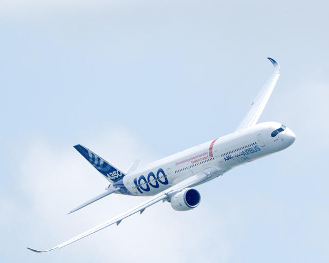 Airbus A350-1000 in flight