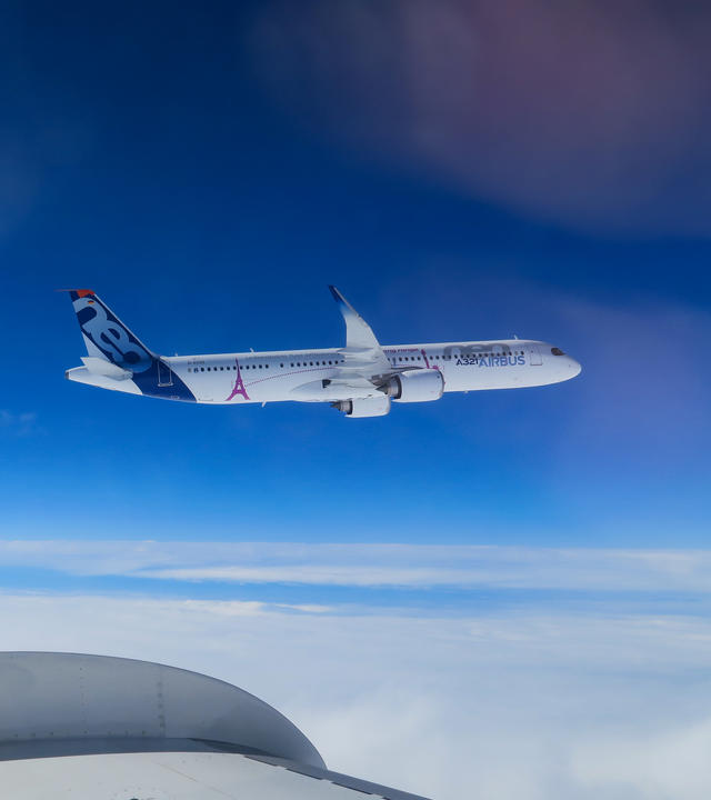 Airbus’ most popular aircraft takes to the skies with 100% sustainable aviation fuel