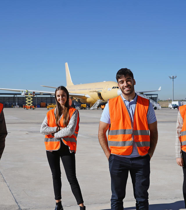 Graduates in Spain