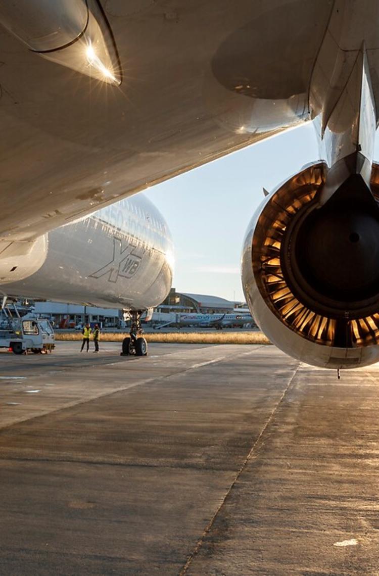 A350
