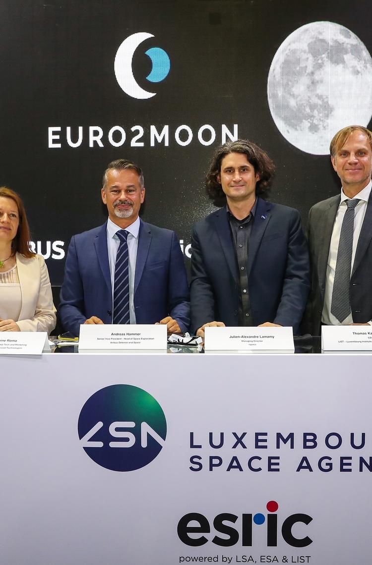 EURO2MOON signature