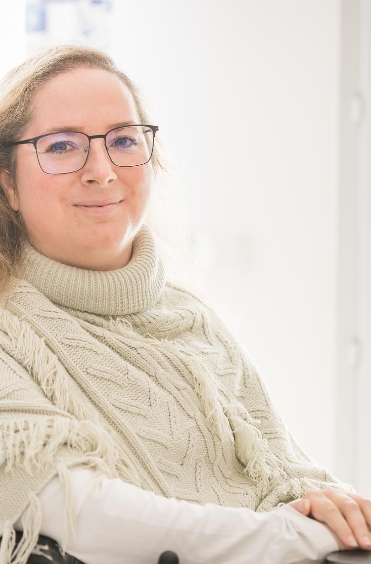 Nathalie is Electronics Engineer in the Airbus Helicopter Design Office Nathalie is Electronics Engineer in the Airbus Helicopter Design Office
