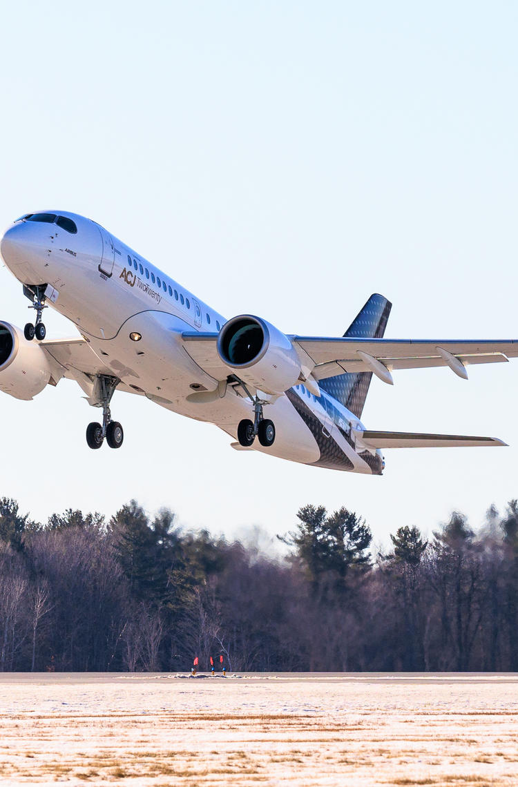 Newly launched ACJ TwoTwenty completes first flight