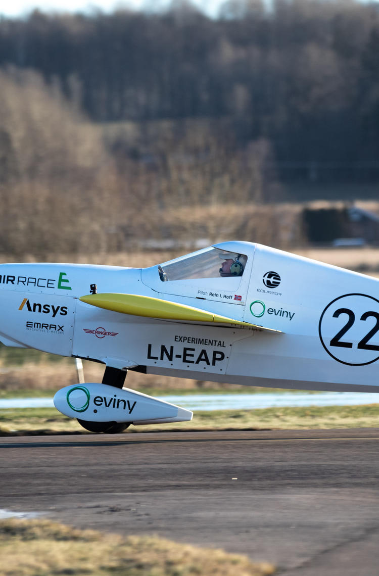 Air Racing electric plane takes off for the first time and opens new opportunities for electric aviation