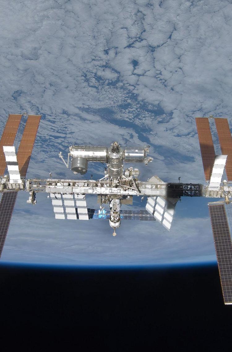 International Space Station (copyright NASA) International Space Station (copyright NASA)