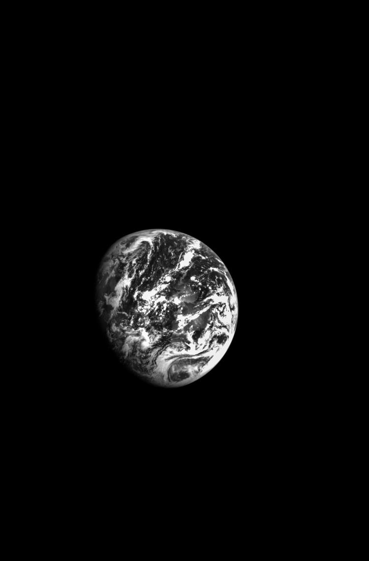 Orion optical navigation camera captures earth_copyright NASA
