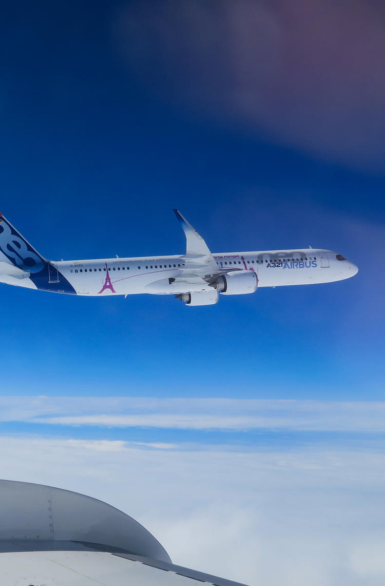 Airbus’ most popular aircraft takes to the skies with 100% sustainable aviation fuel