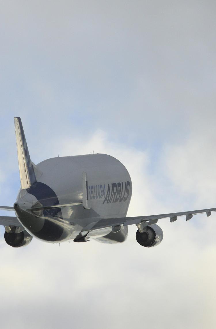 Beluga aircraft departures from Toulouse airport - Copyright Airbus Beluga aircraft departures from Toulouse airport - Copyright Airbus