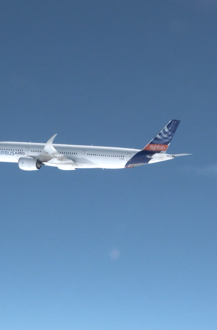 Contrails A350