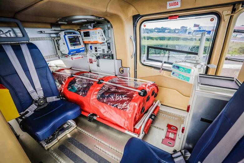 inside-air-jet-táxi-aéreo-ec135.jpg