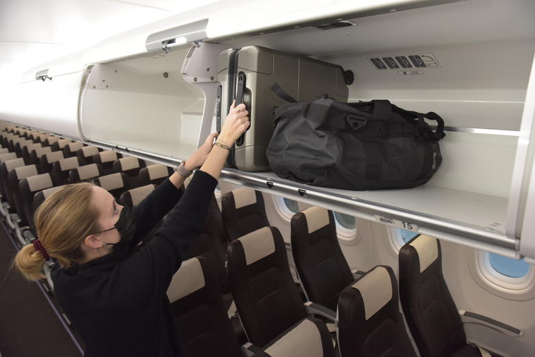 Swiss-International-Air Lines-A320neo-Airspace-cabin-photo-HD