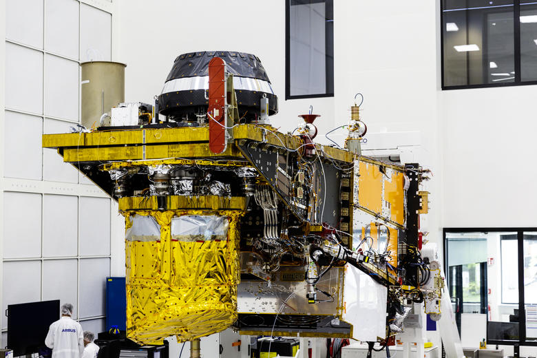 Picture-highres: Friedrichshafen-MetOp-SG-B-and-ICI