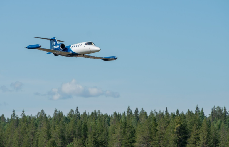 A Learjet 35 from Airbus subsidiary GFD acted as a surrogate fighter, with the crew on board commanding the remote carriers.