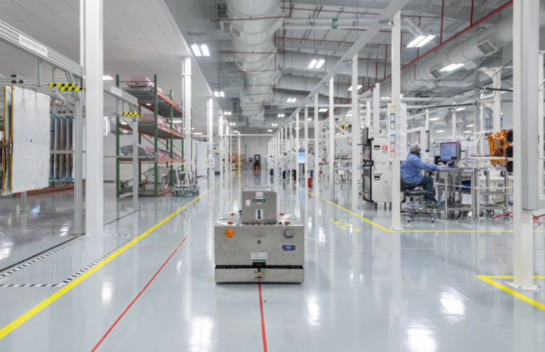 OneWeb Cleanroom