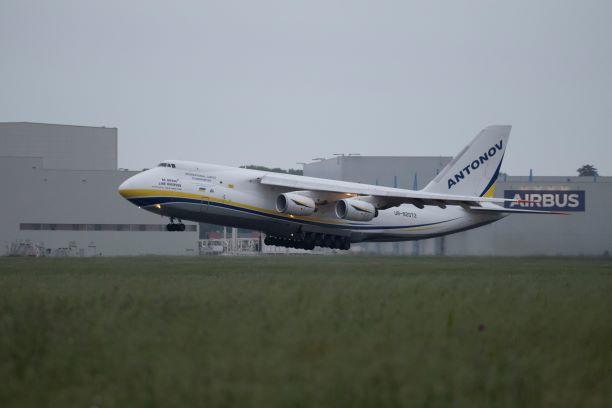 BADR 8 Taking off (low res)