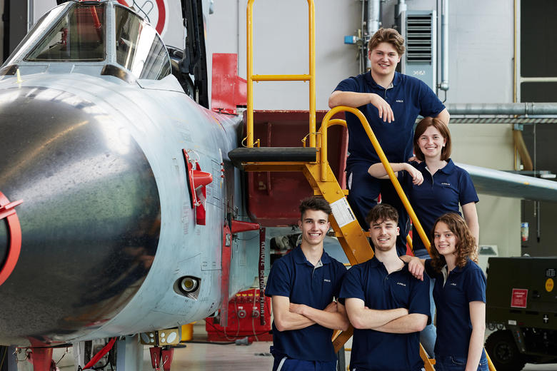 Apprentices in germany - AIRzubi