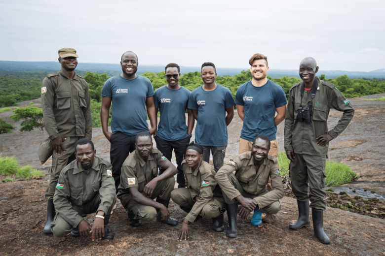 Promoting coexisting between expanding human populations and wildlife © Fauna & Flora