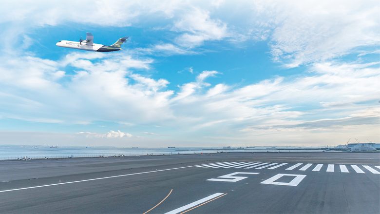 Hydrogen hub at airport ZEROe flying over Canada