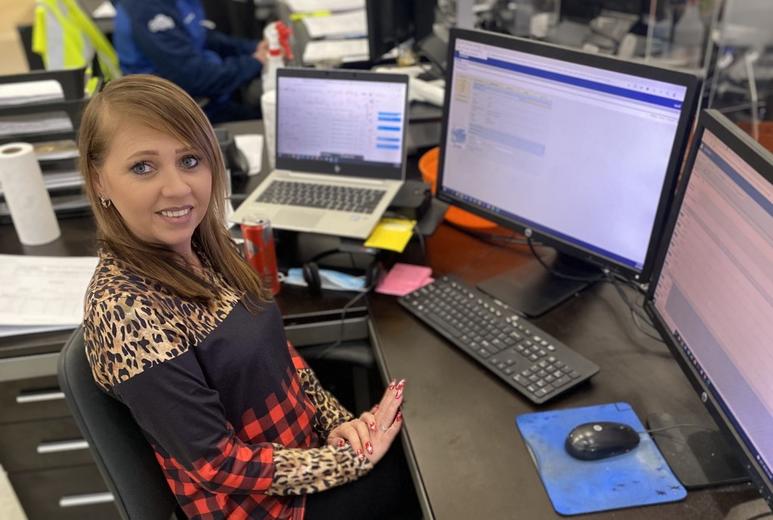 Anna Tucker Anna Tucker