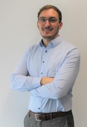 Benedikt S., Software Maintenance Avionics