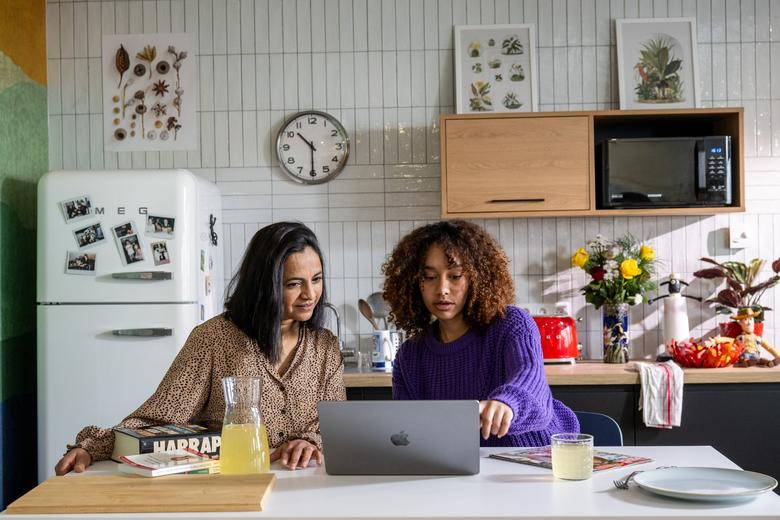 Women in motion - Airbus Careers
