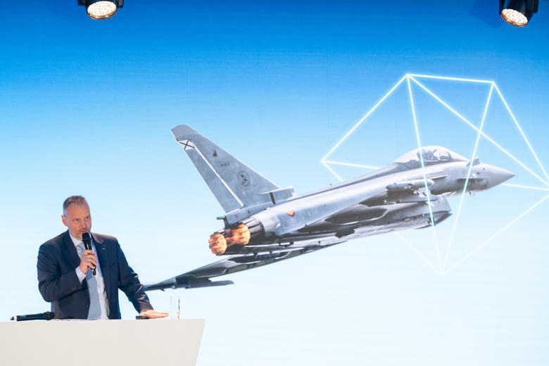 airbus_business_update_10.jpg