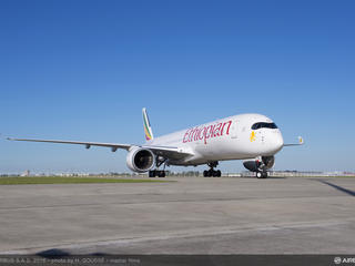 Landing A350-900 Ethiopian Airlines